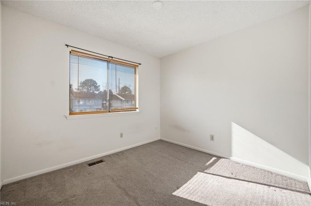 4232 Maplehurst RD, Virginia Beach, VA 23462