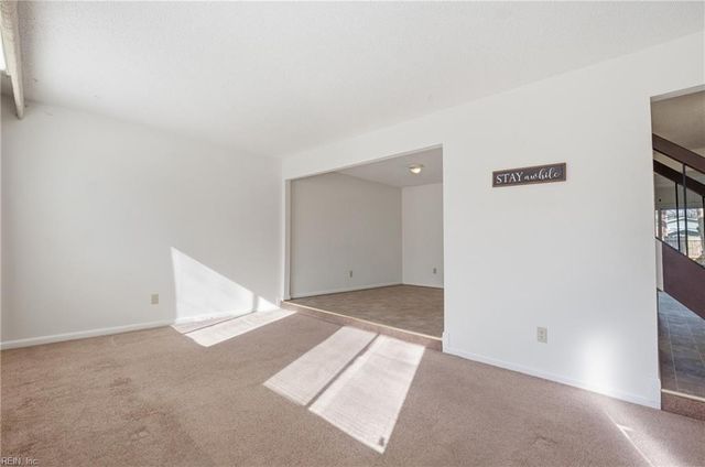 4232 Maplehurst RD, Virginia Beach, VA 23462