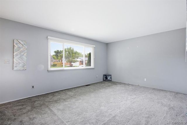 23707 Thornton Street, Clinton Township, MI 48035