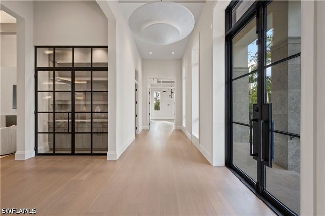 444 Orchid DR, Naples, FL 34102