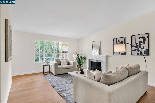 32 Yale Ct, San Ramon, CA 94583