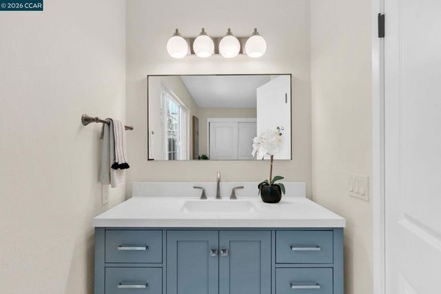 32 Yale Ct, San Ramon, CA 94583