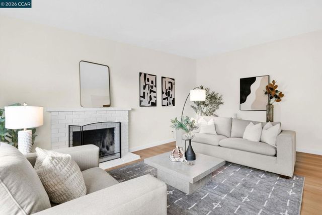 32 Yale Ct, San Ramon, CA 94583