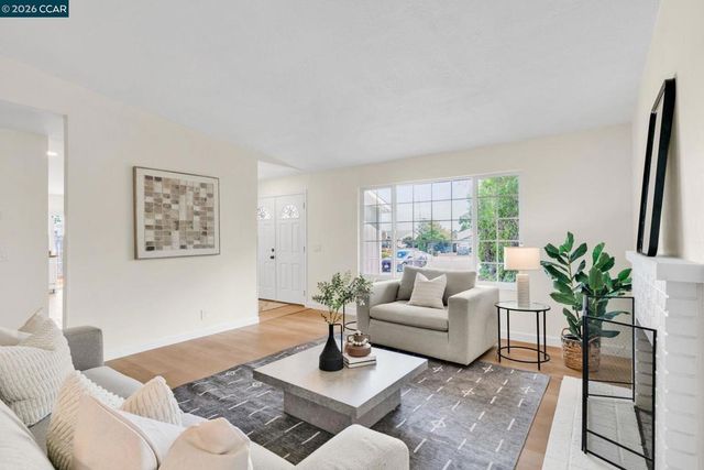 32 Yale Ct, San Ramon, CA 94583