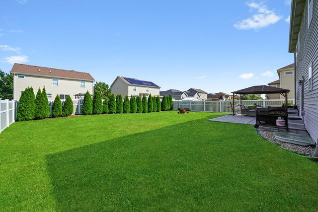 749 N Misty Ridge Drive, Romeoville, IL 60446