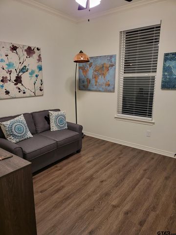 1683 Alamo Crossing, Tyler, TX 75701