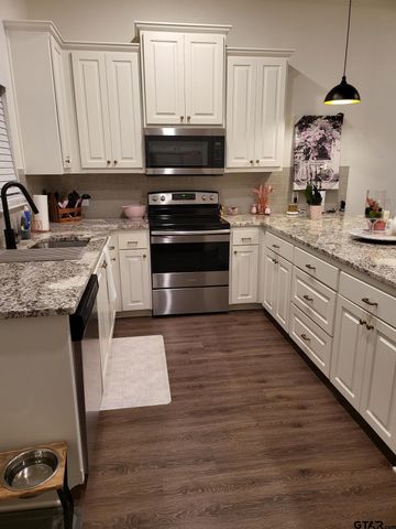 1683 Alamo Crossing, Tyler, TX 75701