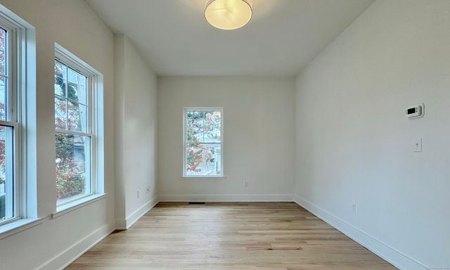 25 B Village Road, Milford, CT 06460