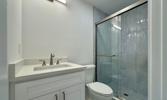 25 B Village Road, Milford, CT 06460