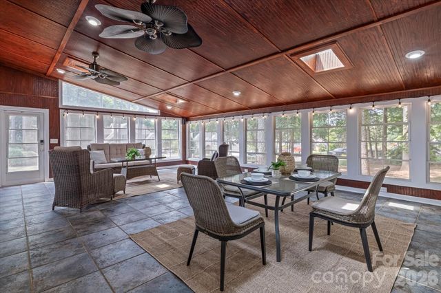 122 Lake Pine Road, Mooresville, NC 28117