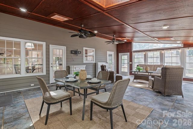 122 Lake Pine Road, Mooresville, NC 28117