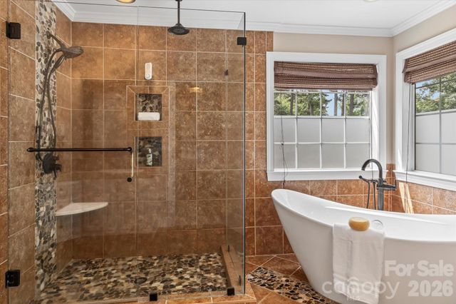 122 Lake Pine Road, Mooresville, NC 28117