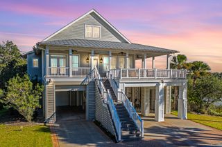 1250 Hammocks Way, Edisto Island, SC 29438