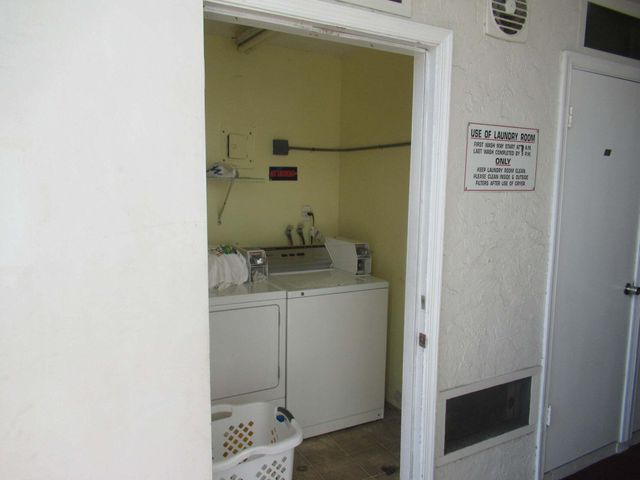 22755 SW 66th Avenue 103, Boca Raton, FL 33428