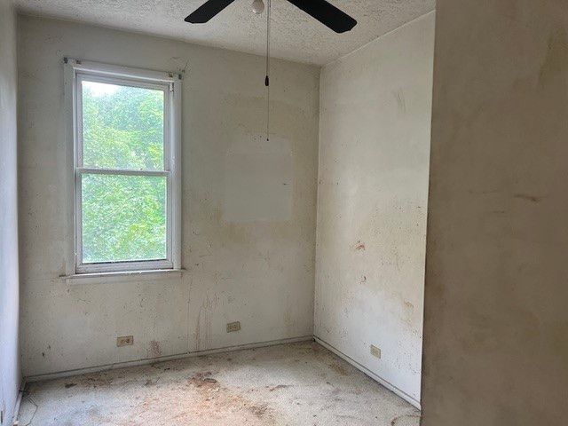 111 Marie Ave, Avalon, PA 15202