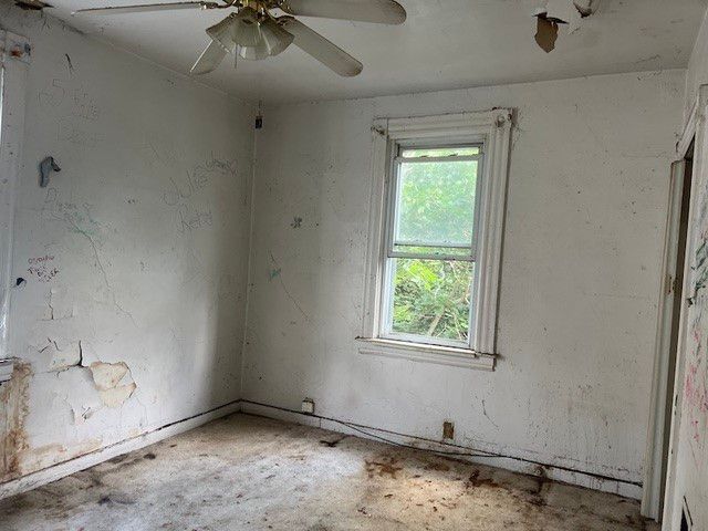 111 Marie Ave, Avalon, PA 15202
