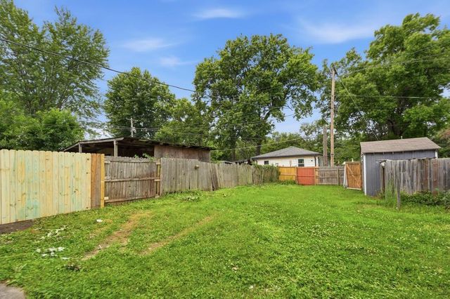 1100 S Savage Street, Independence, MO 64050