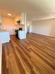1651 Golden Gate 6, Los Angeles, CA 90026