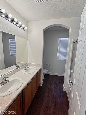 2143 Tierra Del Verde Street, Las Vegas, NV 89156