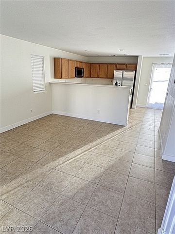 2143 Tierra Del Verde Street, Las Vegas, NV 89156
