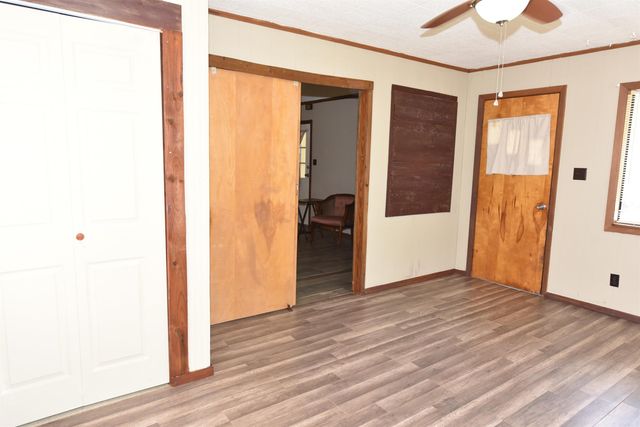 110 Meadow Ln, Fairfield Bay, AR 72088