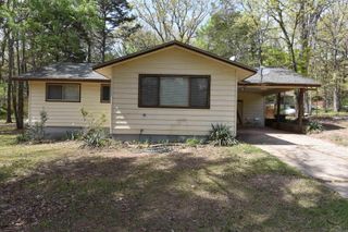 110 Meadow Ln, Fairfield Bay, AR 72088