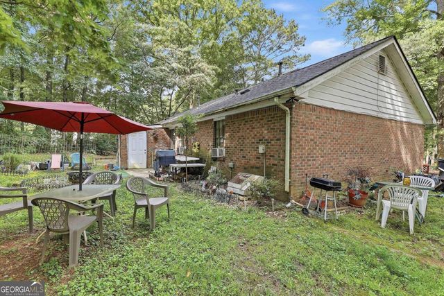 105 Meadowbrook Court, Fayetteville, GA 30215