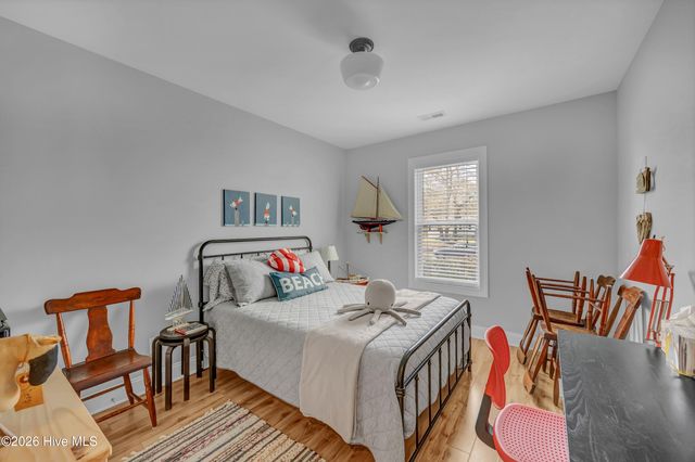 134 NW 17th Street, Oak Island, NC 28465