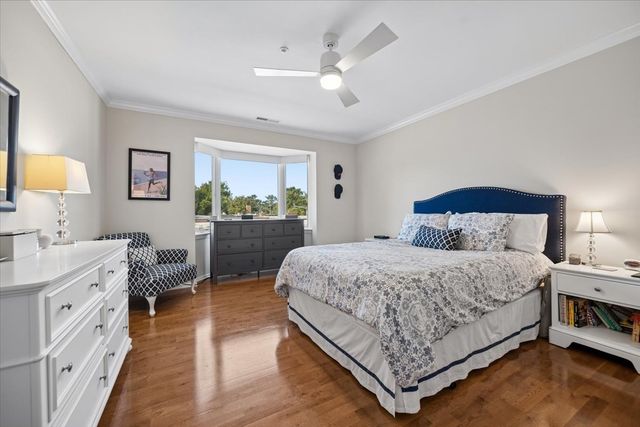 2601 Central Street 402, Evanston, IL 60201