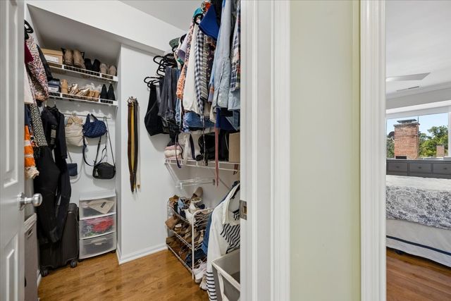 2601 Central Street 402, Evanston, IL 60201