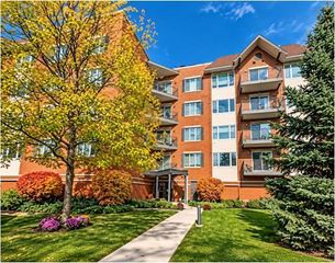 2601 Central Street 402, Evanston, IL 60201