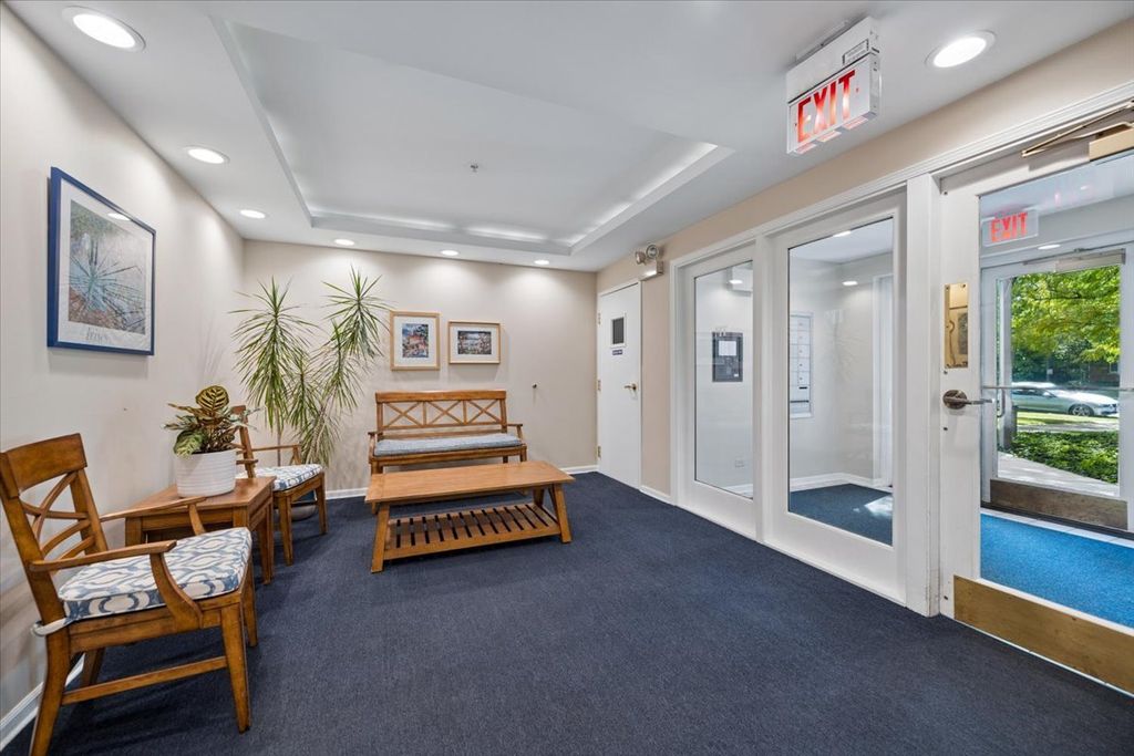 2601 Central Street 402, Evanston, IL 60201 — photo 3