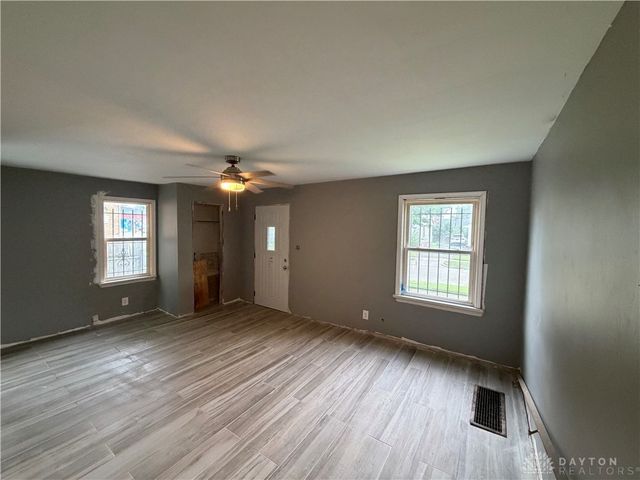 2728 Melbourne Avenue, Dayton, OH 45417