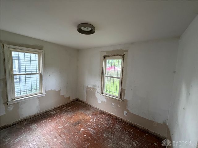 2728 Melbourne Avenue, Dayton, OH 45417