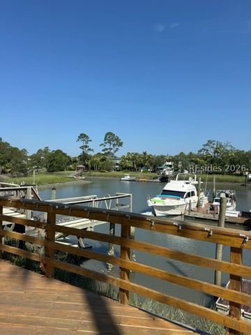 43 Jenkins 56, Hilton Head Island, SC 29926