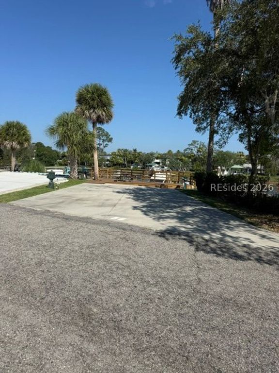 43 Jenkins 56, Hilton Head Island, SC 29926