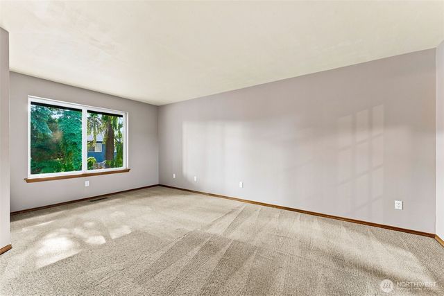 17222 92nd Avenue E, Puyallup, WA 98375
