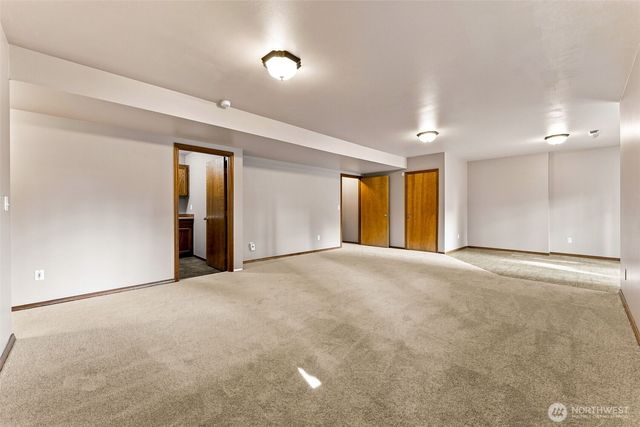 17222 92nd Avenue E, Puyallup, WA 98375