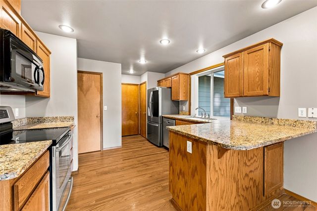 17222 92nd Avenue E, Puyallup, WA 98375