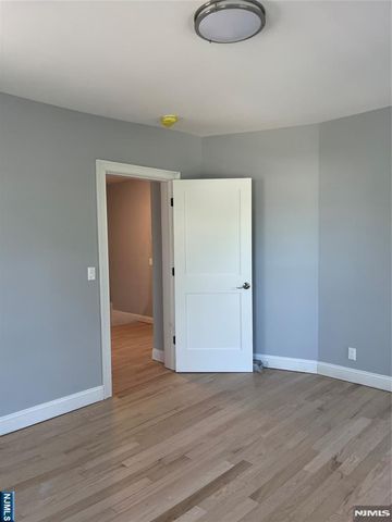 179 Paris Avenue, Northvale, NJ 07647