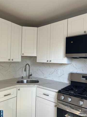 179 Paris Avenue, Northvale, NJ 07647