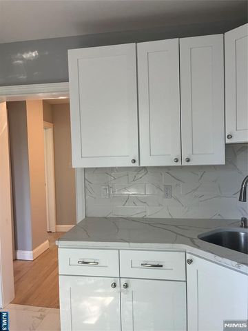 179 Paris Avenue, Northvale, NJ 07647