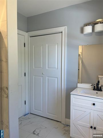 179 Paris Avenue, Northvale, NJ 07647