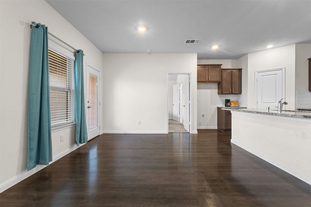 513 Spur Ridge, Princeton, TX 75407