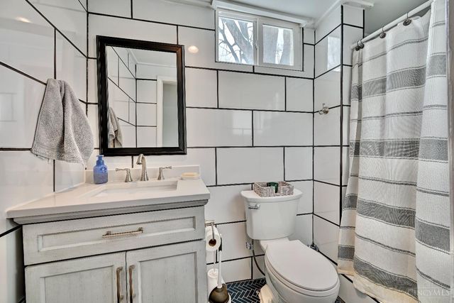 2605 Bonnie Drive, Cincinnati, OH 45230