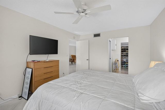 15075 WITNEY Road 212, Delray Beach, FL 33484