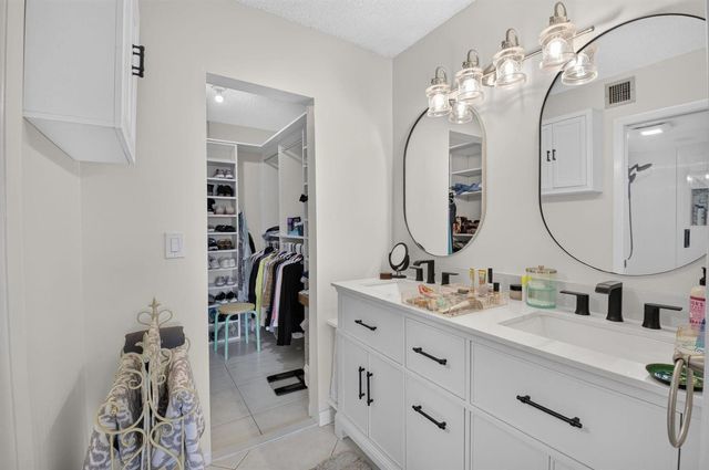 15075 WITNEY Road 212, Delray Beach, FL 33484