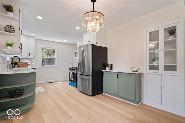 5632 Rosslyn, Indianapolis, IN 46220