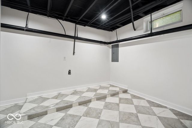 5632 Rosslyn, Indianapolis, IN 46220
