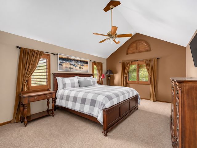 6451 Garfield Ridge Court, Burr Ridge, IL 60527